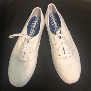 White Keds